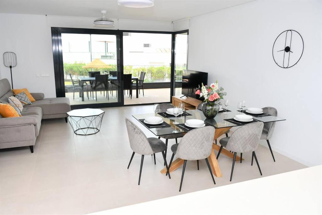 Апартаменти Casa Kerr - Luxury Apt - Sleeps 9 - Los Boliches Малага Екстер'єр фото