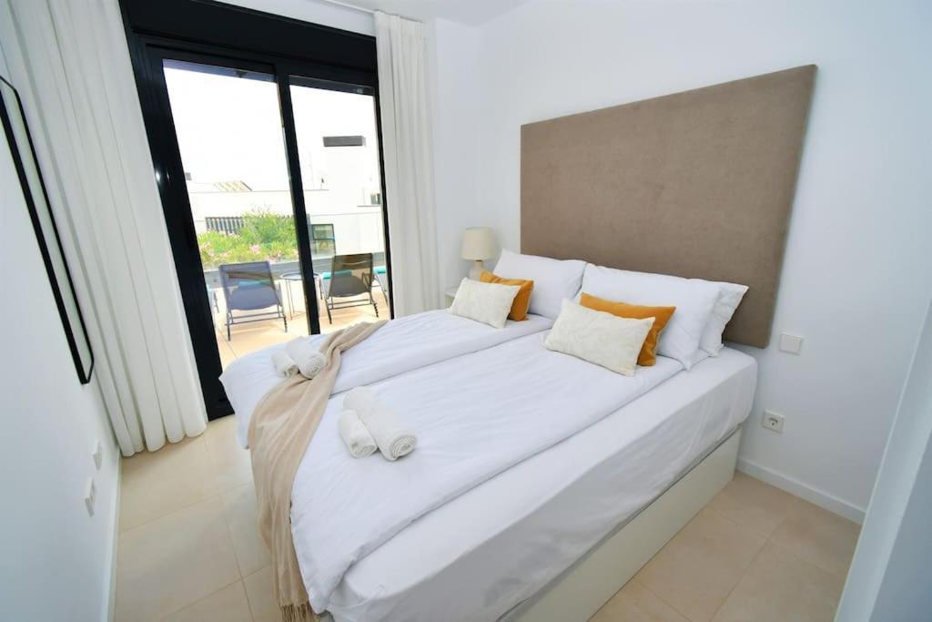 Апартаменти Casa Kerr - Luxury Apt - Sleeps 9 - Los Boliches Малага Екстер'єр фото
