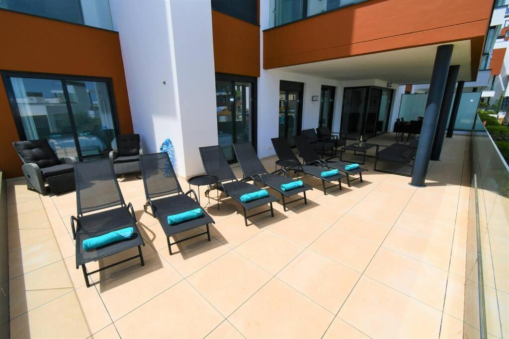 Апартаменти Casa Kerr - Luxury Apt - Sleeps 9 - Los Boliches Малага Екстер'єр фото